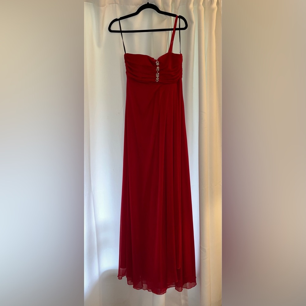 Red Formal Strapless/ One-shoulder Evening Prom Dress